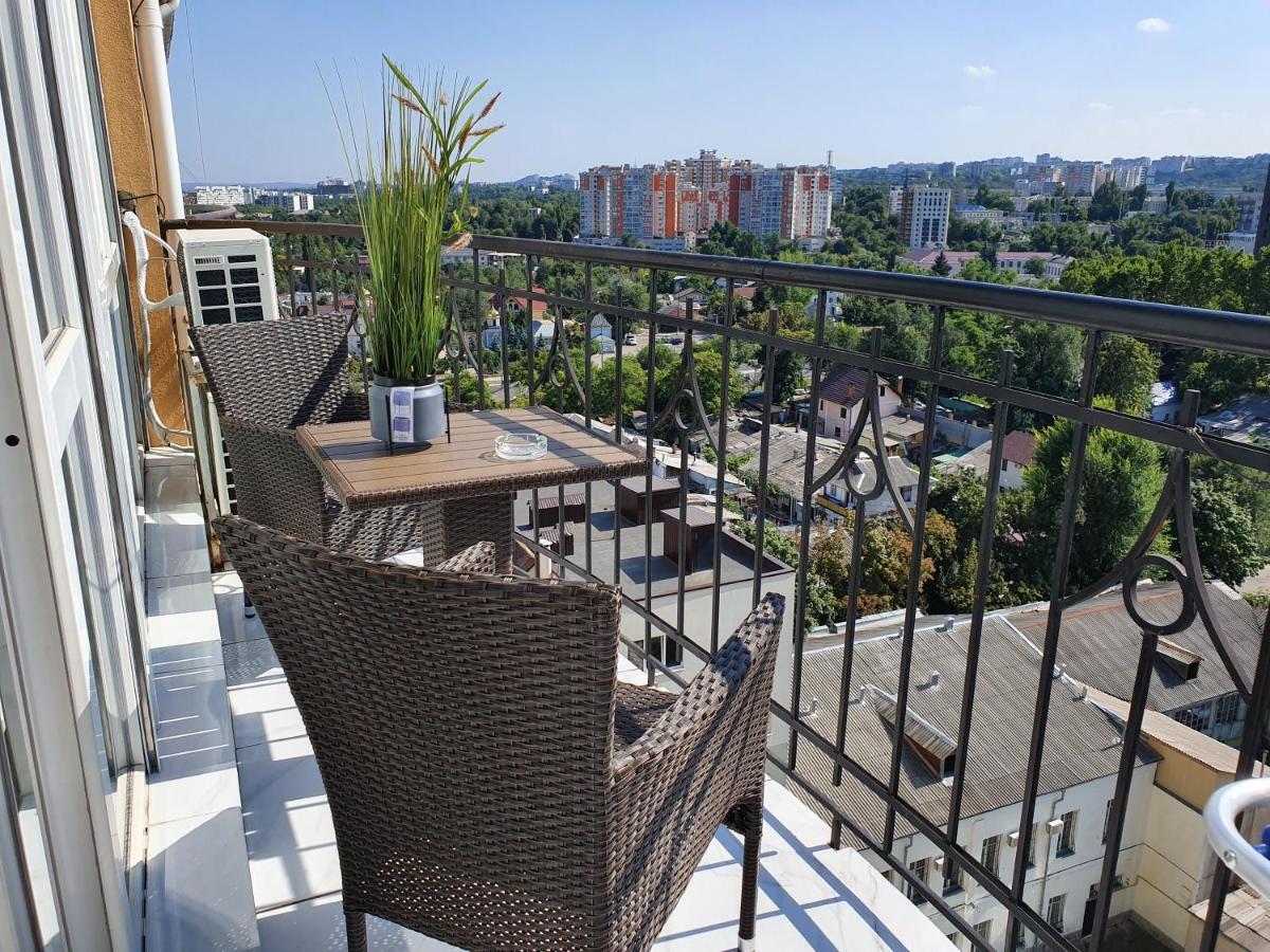 키시나우 Penthouse On Strada Ismail 58/1 아파트 외부 사진